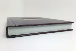 Книга ПРЕМИУМ с металлической вставкой 2