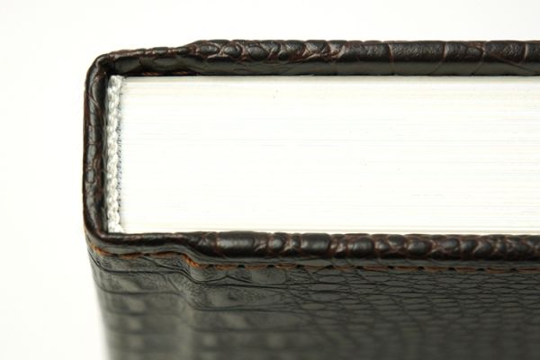 Книга из кожзама Югстройинвест 8