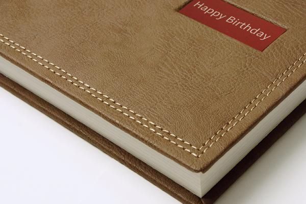 Фотокнига из кожи Happy Birthday 2