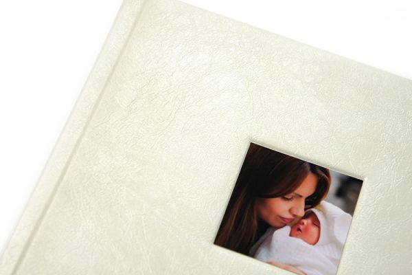 Искусственная кожа + вставка фото 7х7 см 6